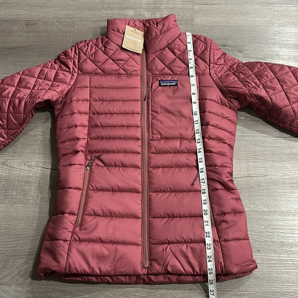 PATAGONIA | Women's Radalie Jacket “MYSTERY MAUVE” - Picture 7 of 8